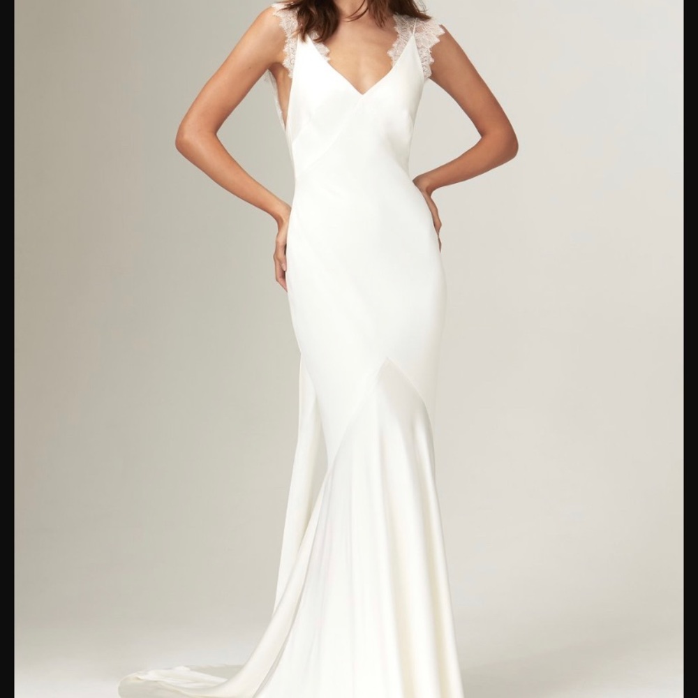 Savannah Miller Alma Wedding Gown
